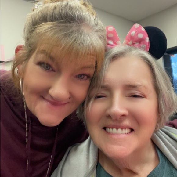 Meet your Posher, Trish - Picture 4 of 7